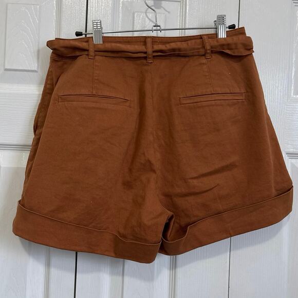 J. Crew Belted D-Ring Relaxed Stretch Cotton Cuffed Shorts Size 4 - Picture 4 of 9